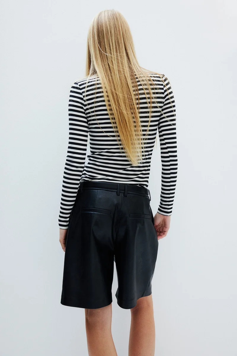 اتش اند ام بلوزة بياقة بولو